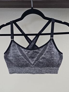 All In Motion Seamless Mesh Trim Scoop Neck Sports Bra Heather Gray Black L